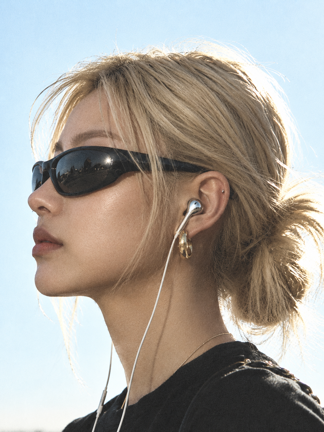 Nami 001 - CHROME WIRED EARPHONES